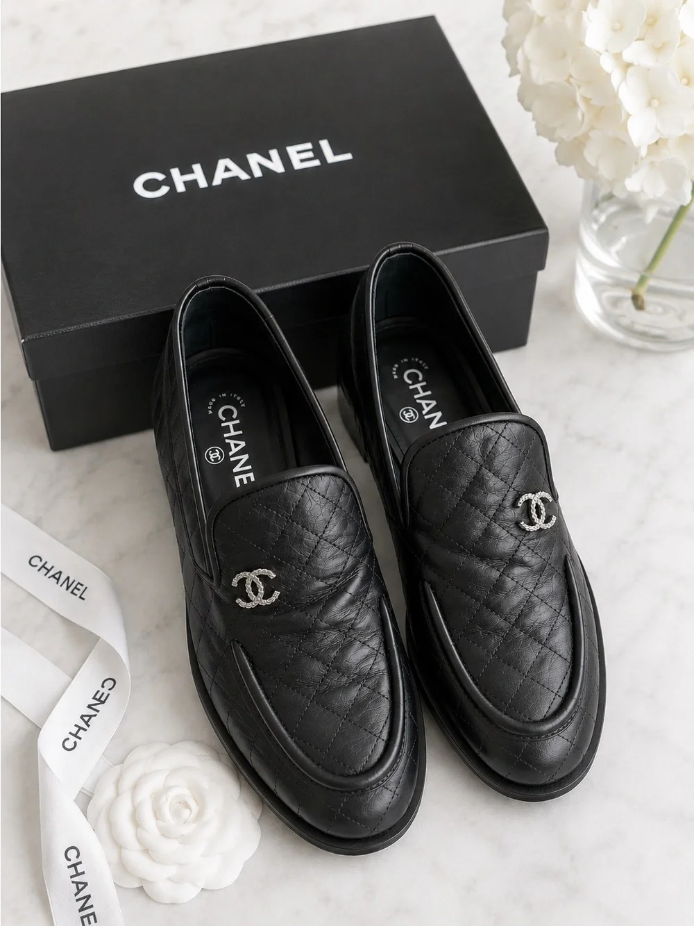 CHANEL Black Quilted Calfskin Leather Loafers CC Logo Size 38.5 US 8.5 Shoes